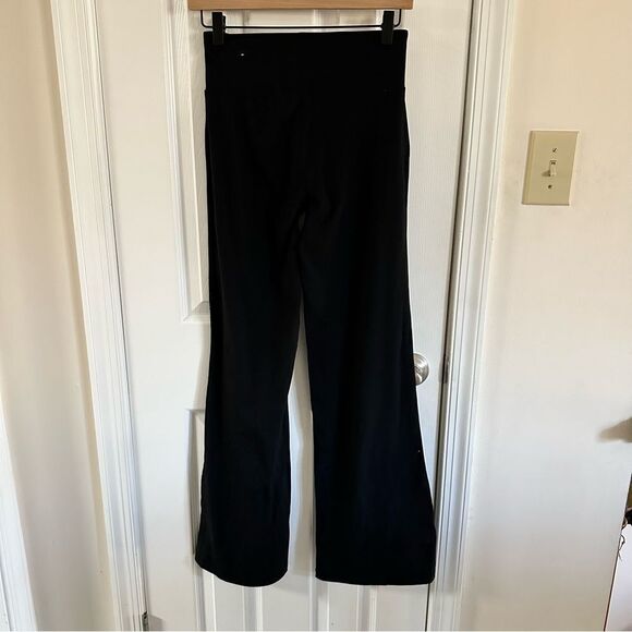 Aeropostale Black Flare Leggings Yoga Pants Size Medium - Picture 5 of 6